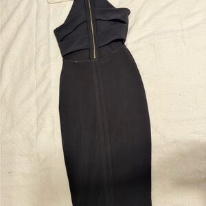 Elegant Black Sleeveless Dress